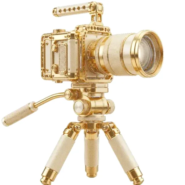 Camera on tripod — Incognito